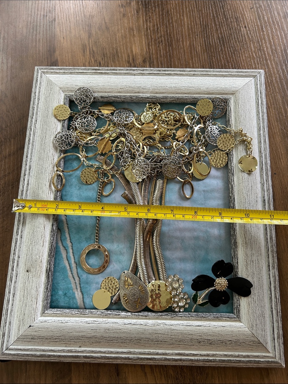 Framed Jewelry Art- Gold & Silver - Picture 6 of 6